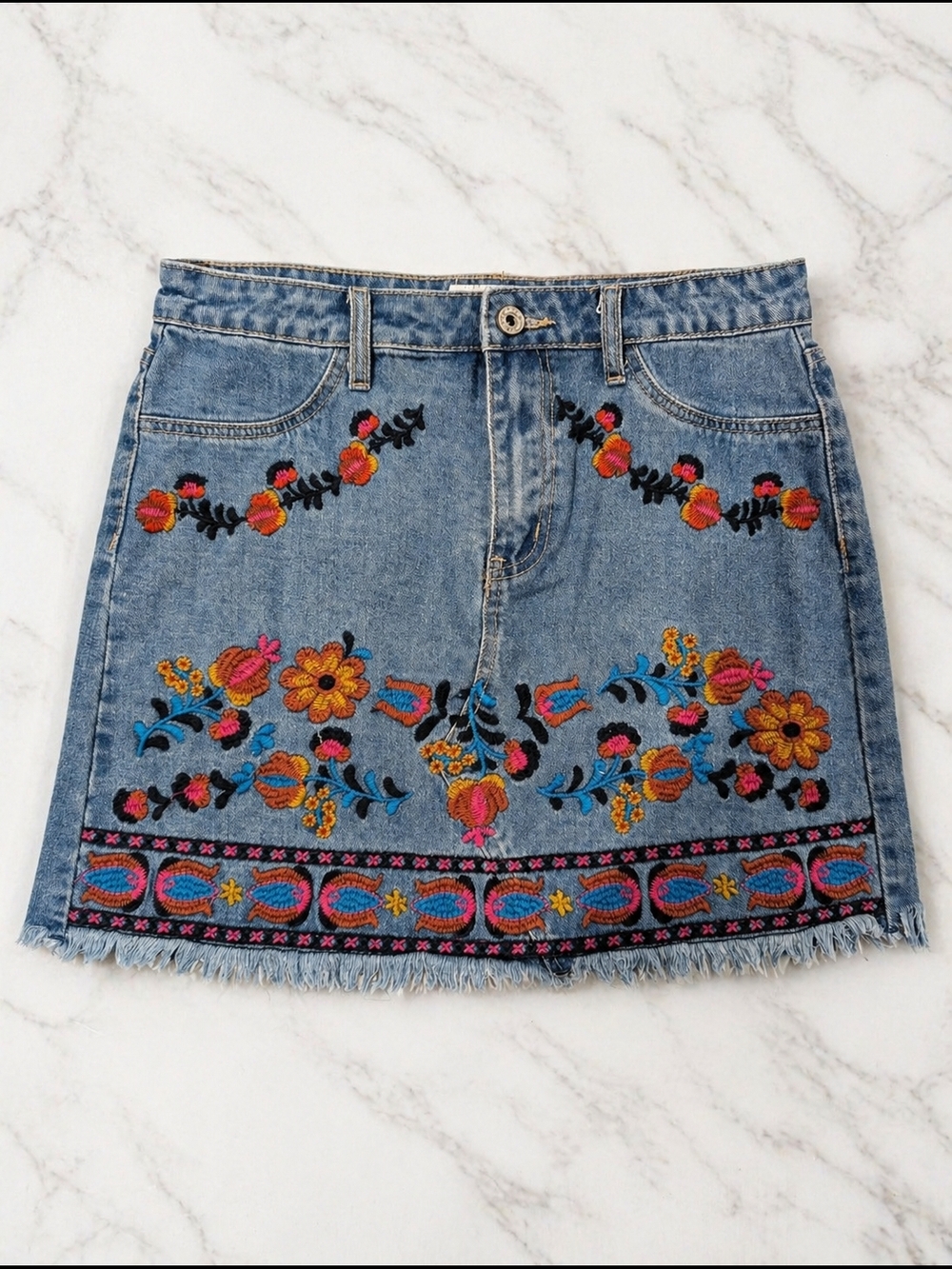 Umgee Embroidered Denim Mini Skirt Floral Boho Raw Hem Size M